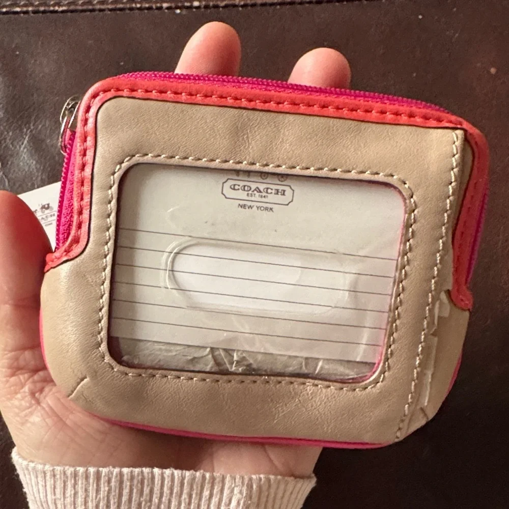 Coach Beige and Pink wallet - Picture 5 of 7